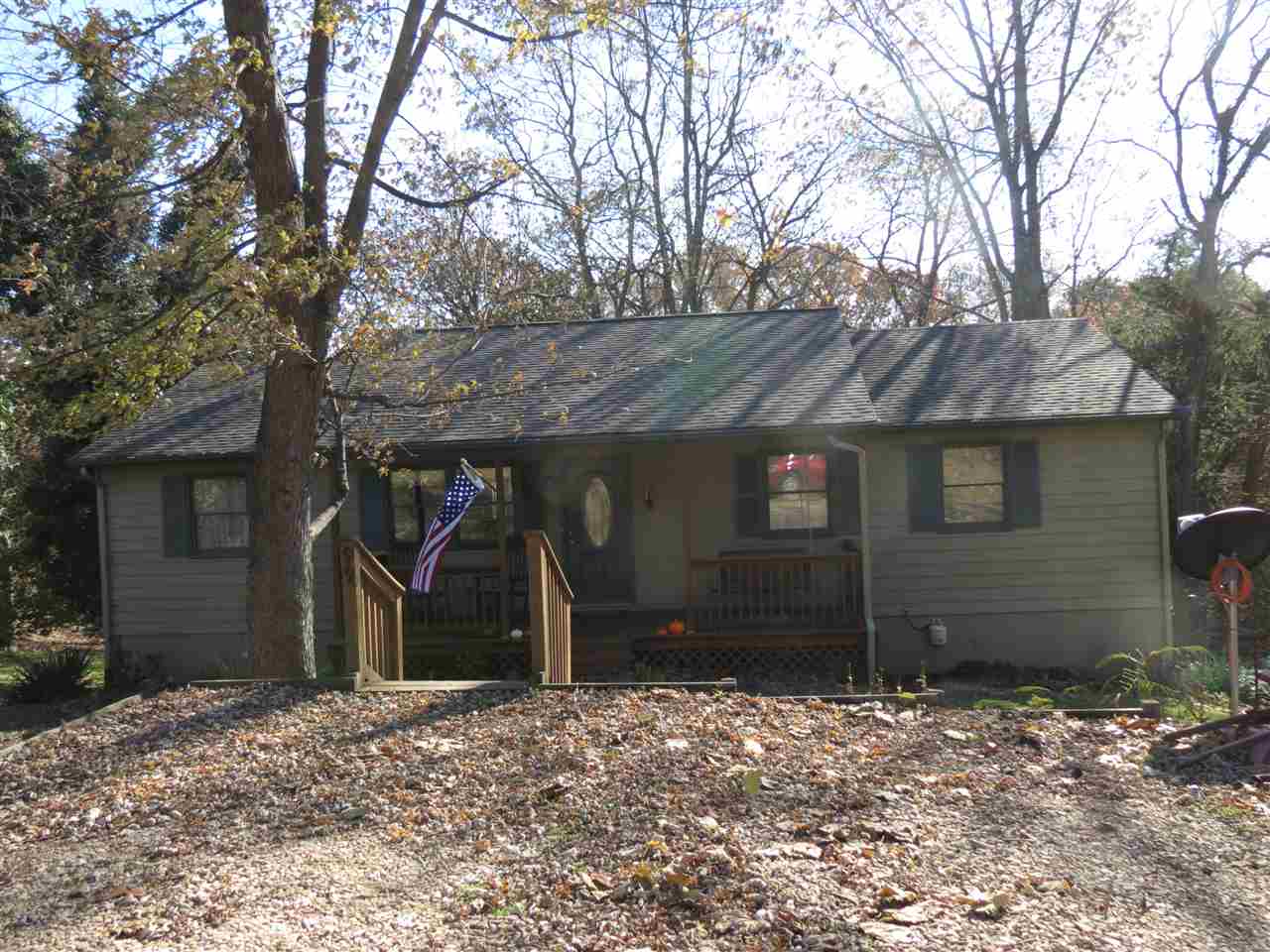 99 Greenwood Road Staunton, VA 24401 - Photo 3 of 37 Gallery Image 3