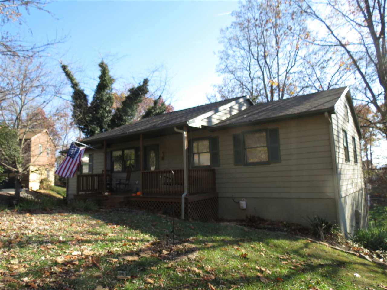 99 Greenwood Road Staunton, VA 24401 - Photo 4 of 37 Gallery Image 4