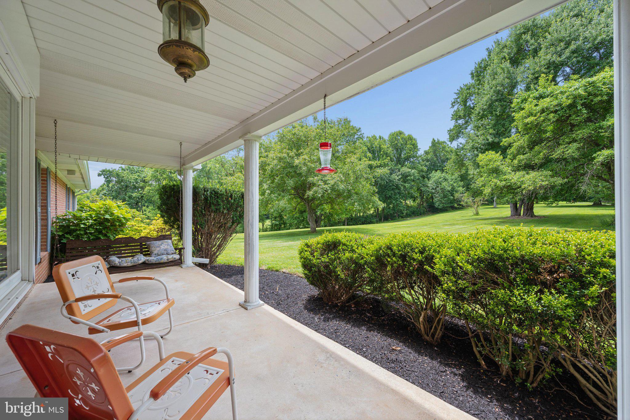 8953 Gue Road Damascus, MD 20872 - Photo 10 of 54 Front Porch