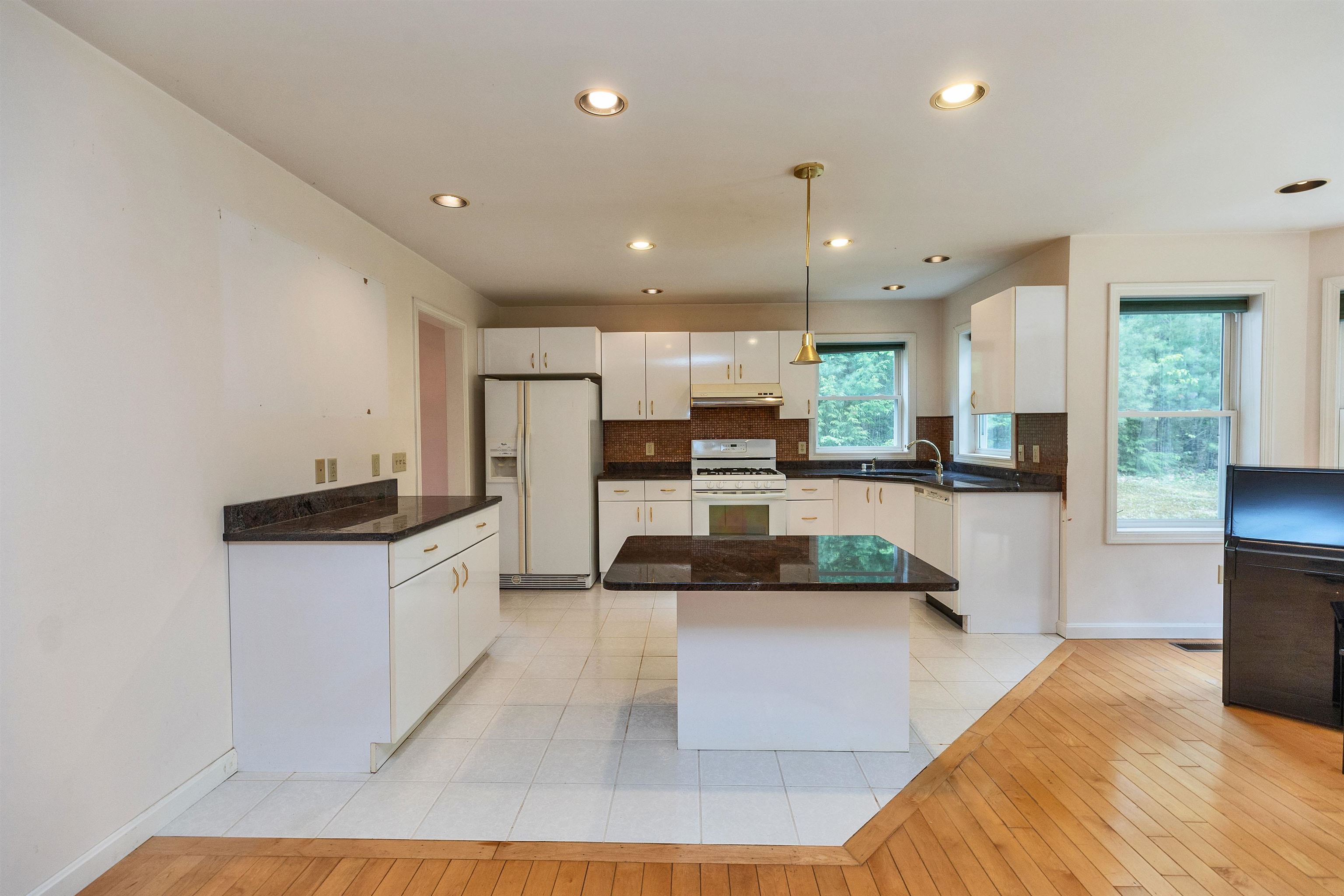 148 Old Dublin Road Peterborough, NH 03458 - Photo 14 of 52