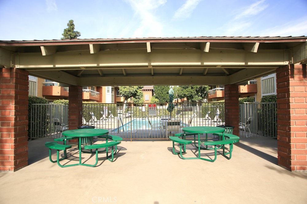 16040 Leffingwell Road, Unit 30 Whittier, CA 90603 - Photo 21 of 25 Picnic area for afternoon or evening dining