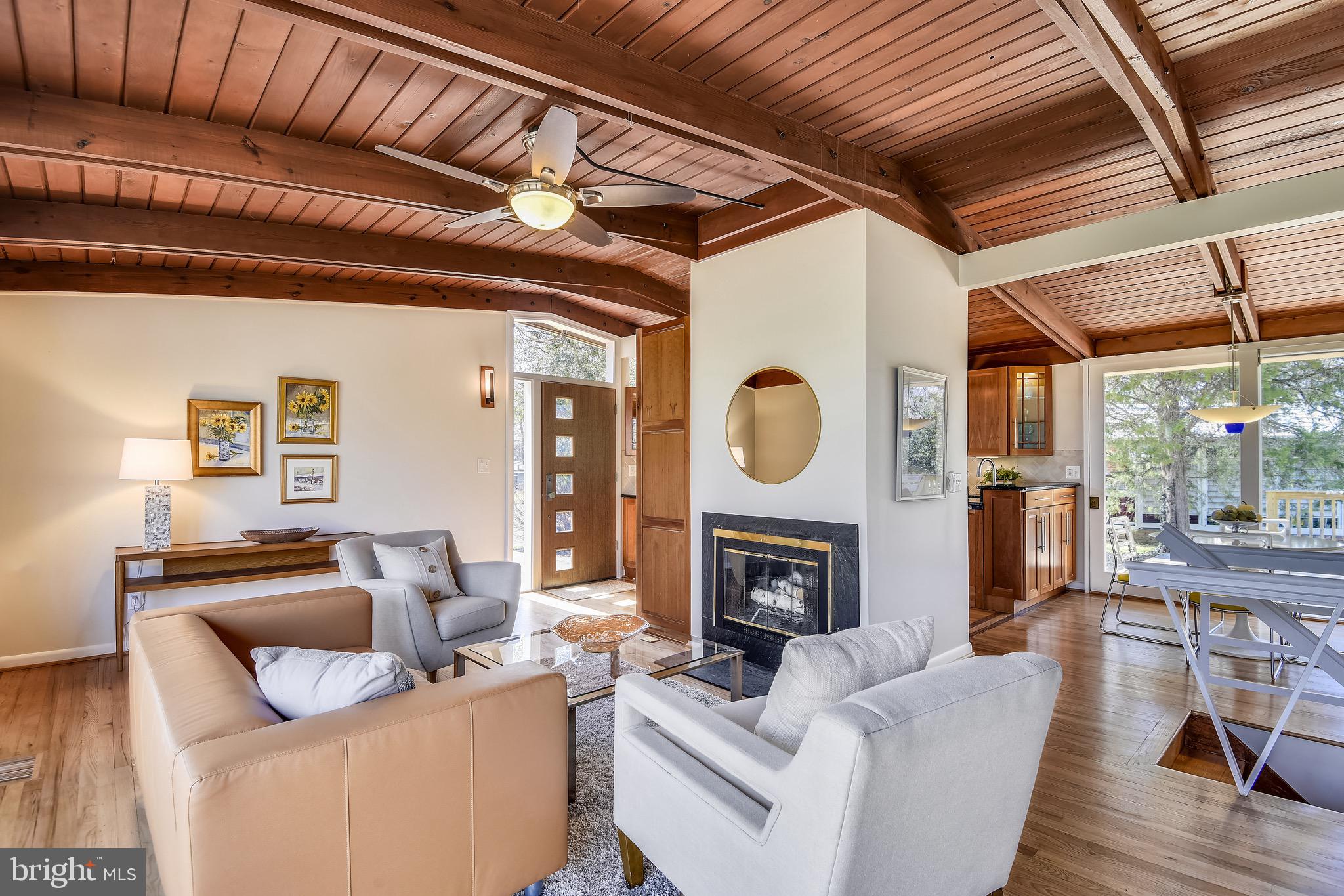 Designed by noted architect Arthur Keyes.