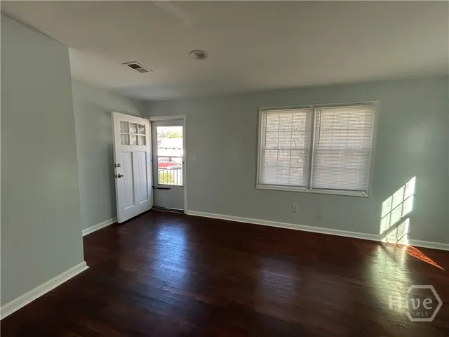 $1,395 | 2021 East 57th Street, Savannah, GA 31404