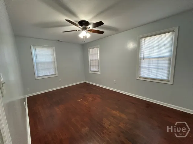 $1,395 | 2021 East 57th Street, Savannah, GA 31404