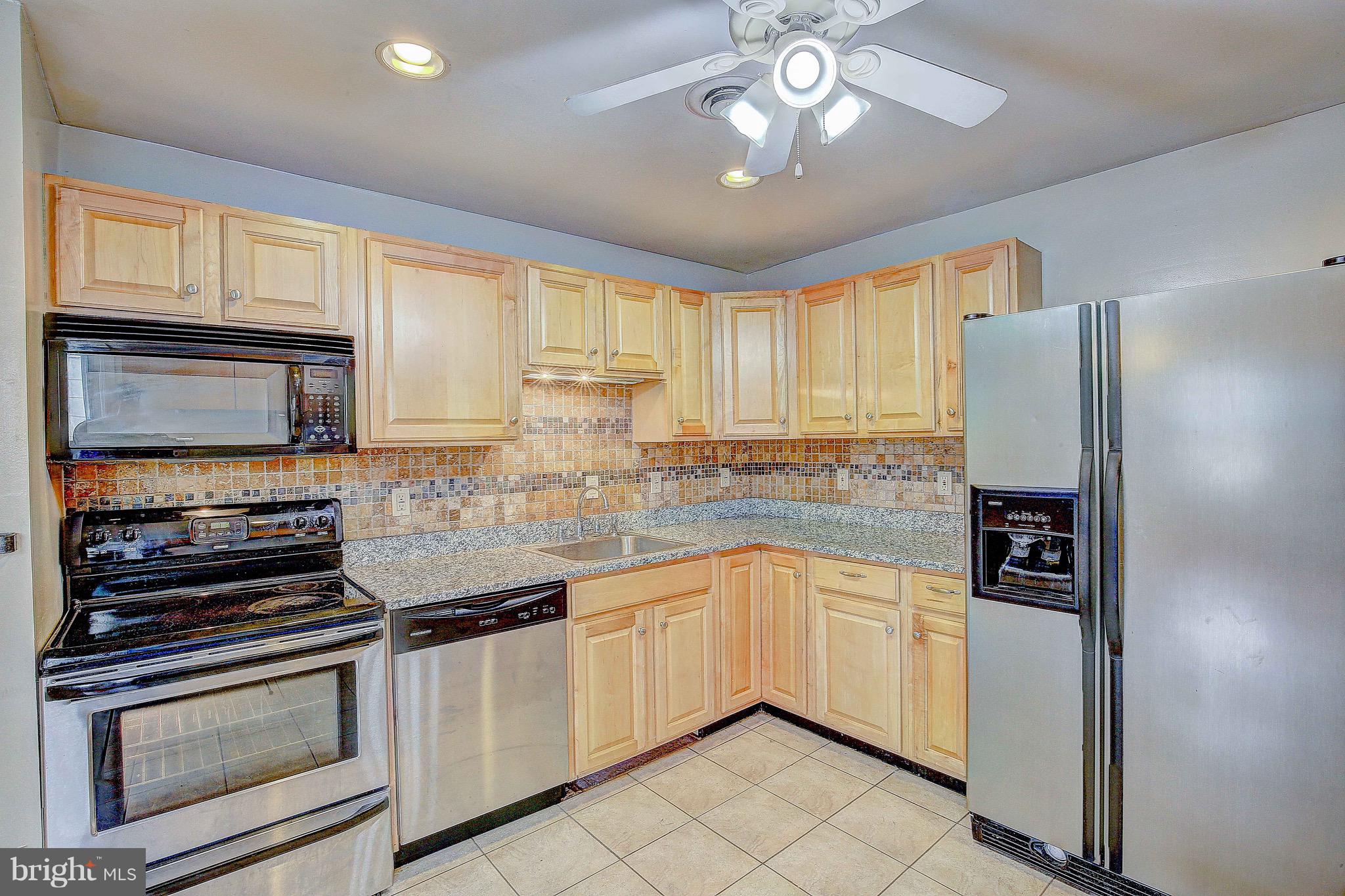 1710 Earhart Road Baltimore, MD 21221 - Photo 1 of 30 Gallery Image 1