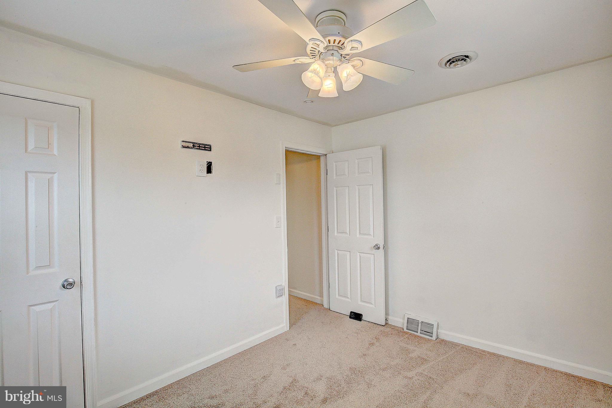 1710 Earhart Road Baltimore, MD 21221 - Photo 22 of 30 Gallery Image 22