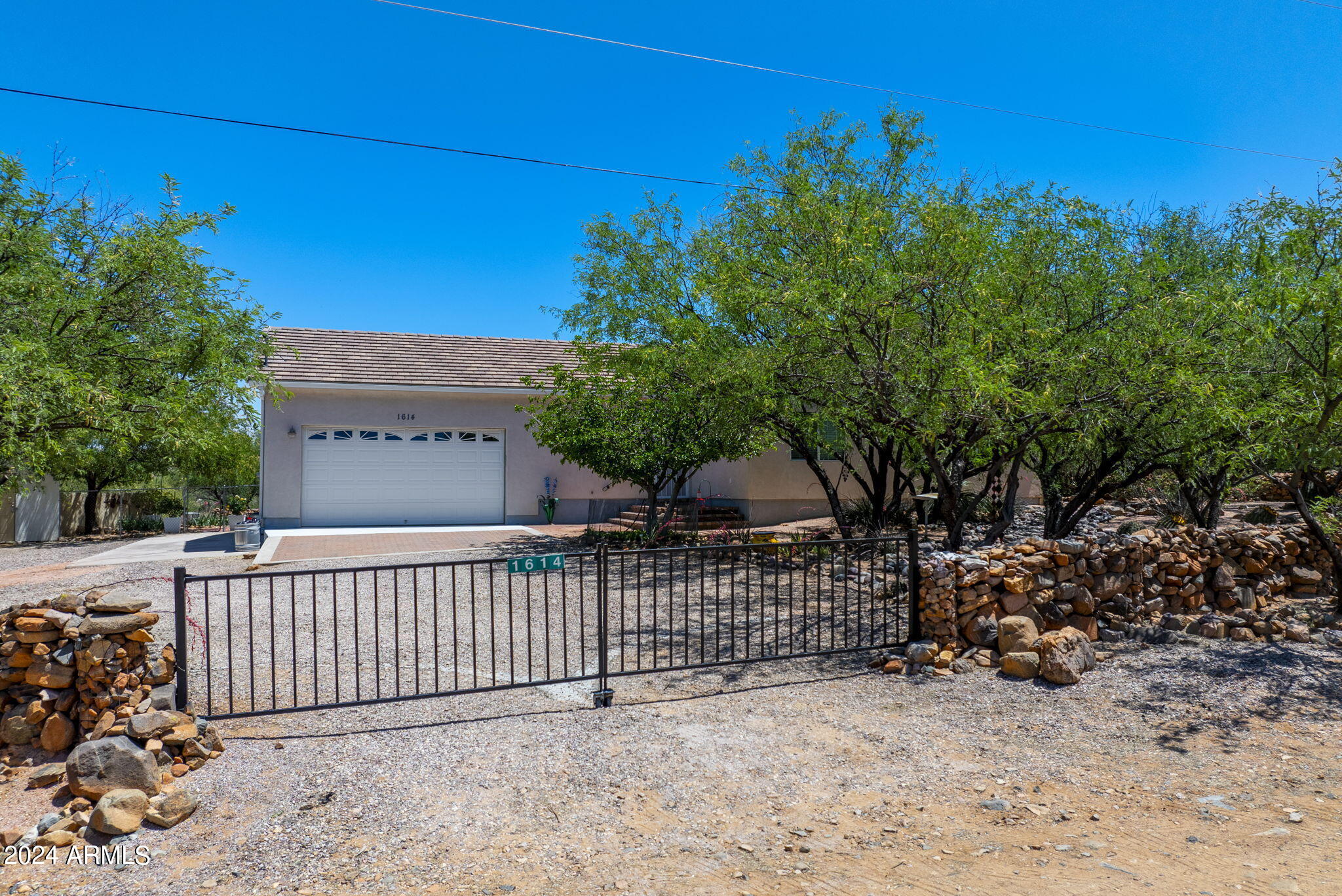 1614 Shea Court, Unit 8 Rio Rico, AZ 85648 - Photo 3 of 49 4-web-or-mls-1614-shea-ct