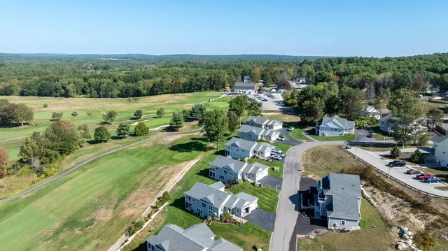 $675,000 | 17 Callaway Drive, Unit 17, Gray, ME 04039