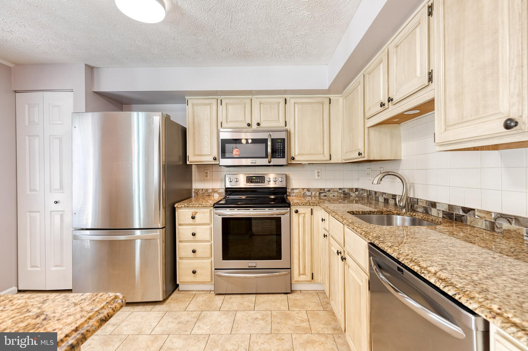 21 Ramsgate Court Halethorpe, MD 21227 - Photo 13 of 36 Gallery Image 13