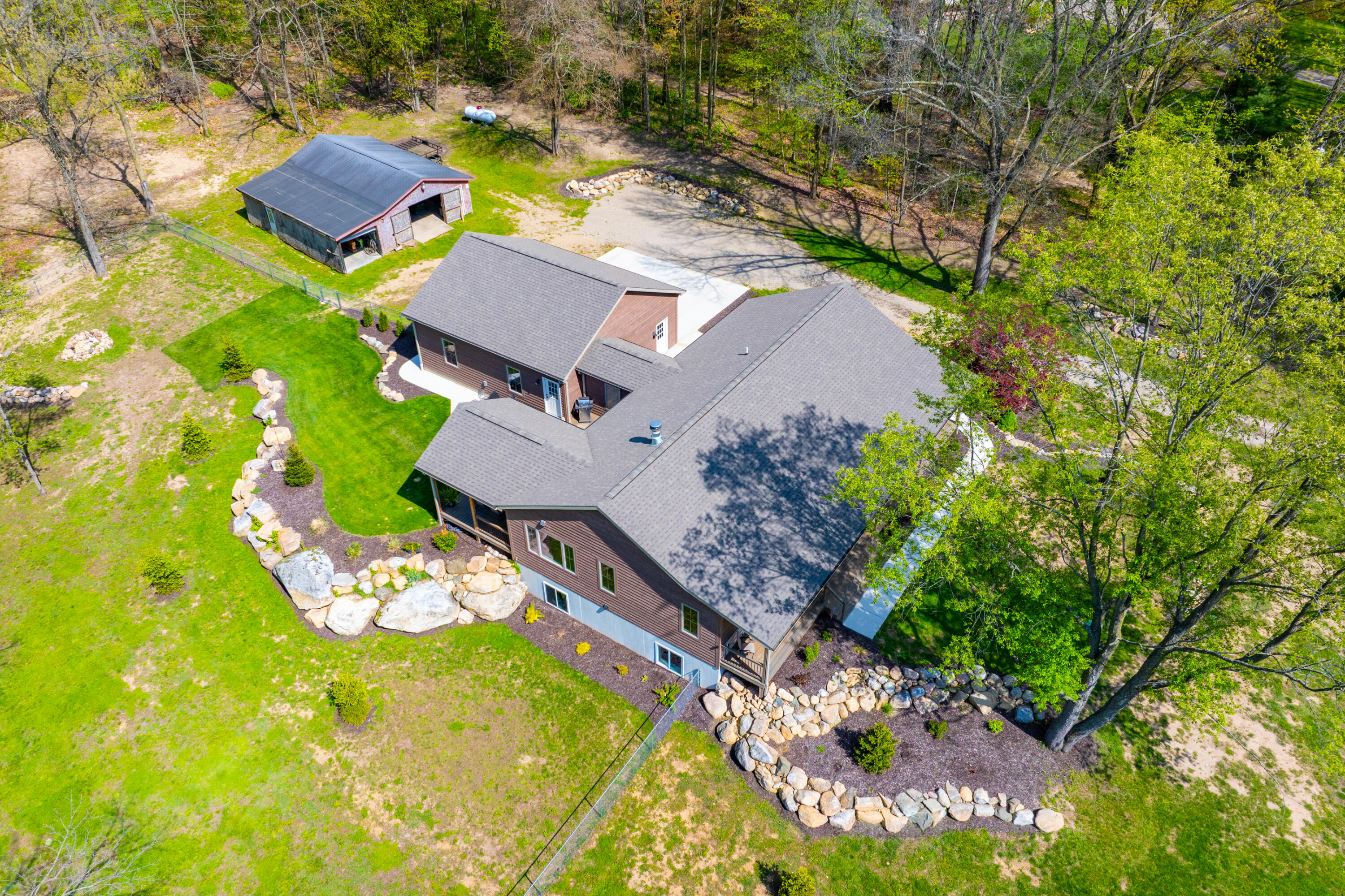 9797 Graham Road Plainwell, MI 49080 - Photo 46 of 59 Graham Rd 9797 Plainwell 49080-45