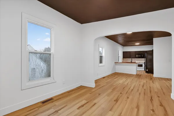 $399,000 | 934 Butterworth Street Southwest, Grand Rapids, MI 49504