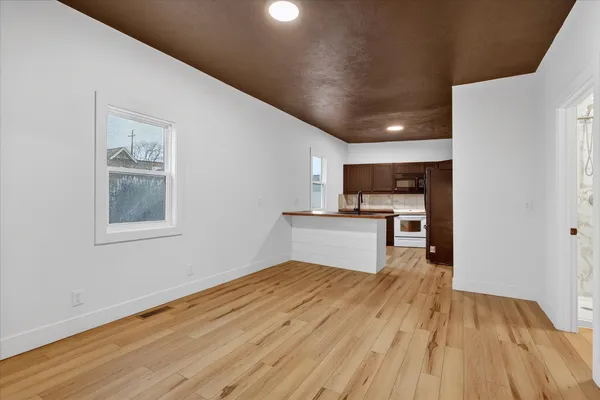 $399,000 | 934 Butterworth Street Southwest, Grand Rapids, MI 49504