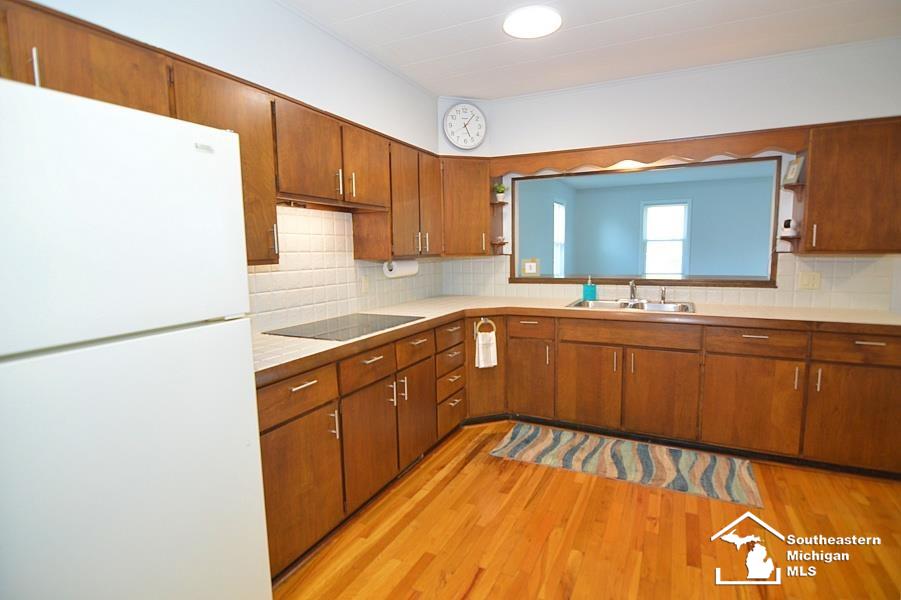 201 North Dettman Road Jackson, MI 49202 - Photo 10 of 22