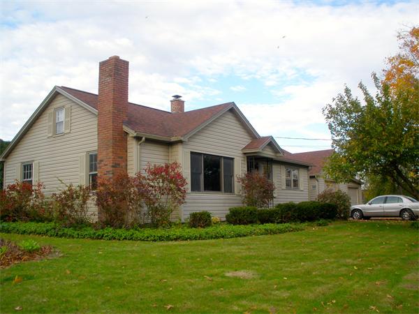 82 Bay Road Hadley, MA 01035 - Photo 6 of 21 Gallery Image 6