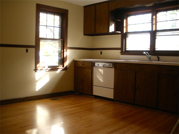 82 Bay Road Hadley, MA 01035 - Photo 8 of 21 Gallery Image 8