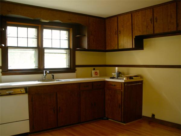 82 Bay Road Hadley, MA 01035 - Photo 9 of 21 Gallery Image 9