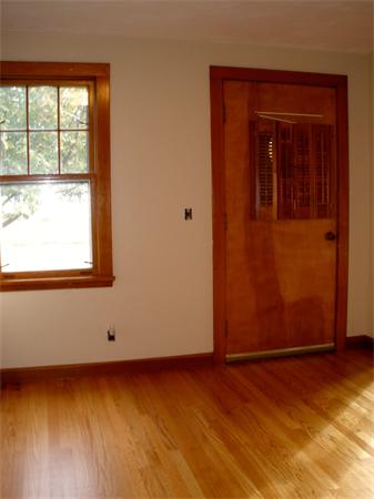 82 Bay Road Hadley, MA 01035 - Photo 10 of 21 Gallery Image 10