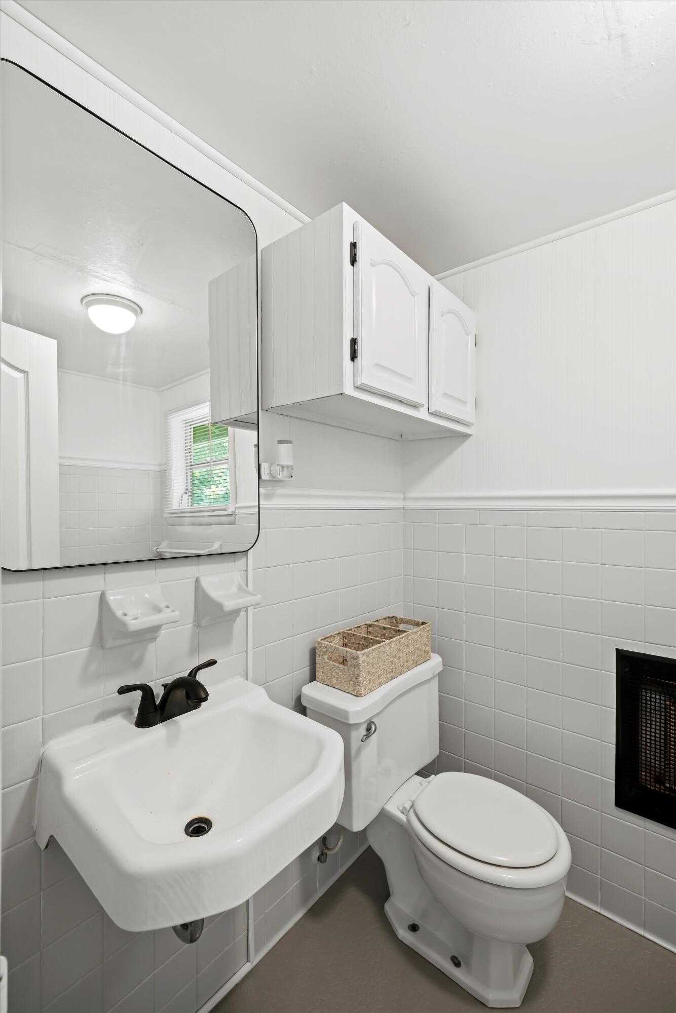 391 Highway 27 Whitwell, TN 37397 - Photo 19 of 37 19-090A1678