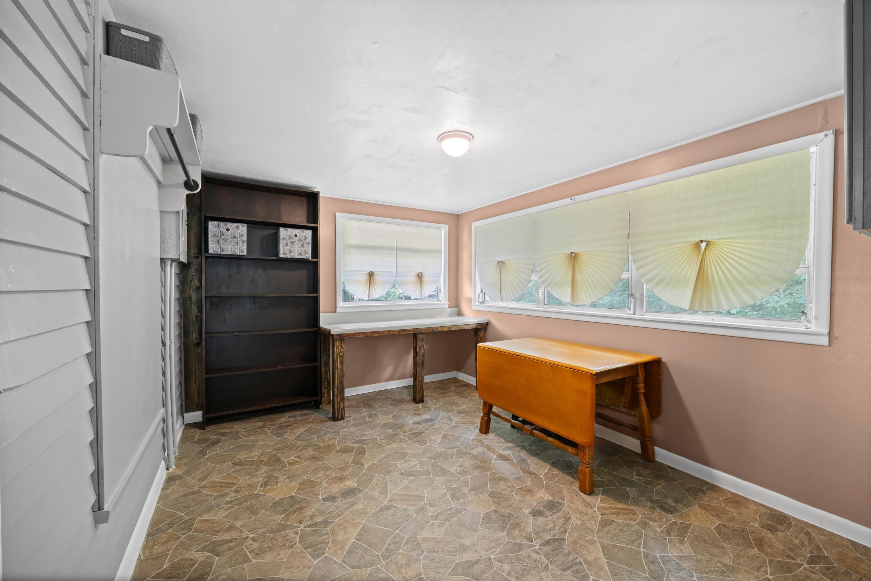 391 Highway 27 Whitwell, TN 37397 - Photo 23 of 37 23-090A1693