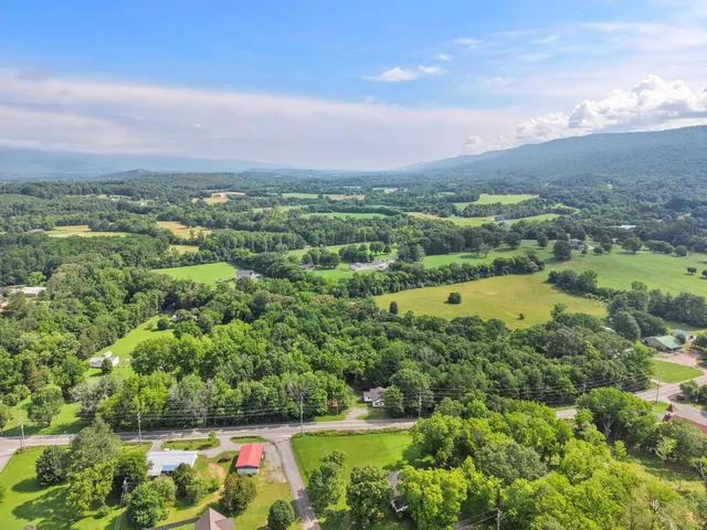 $275,000 | 391 Highway 27, Whitwell, TN 37397