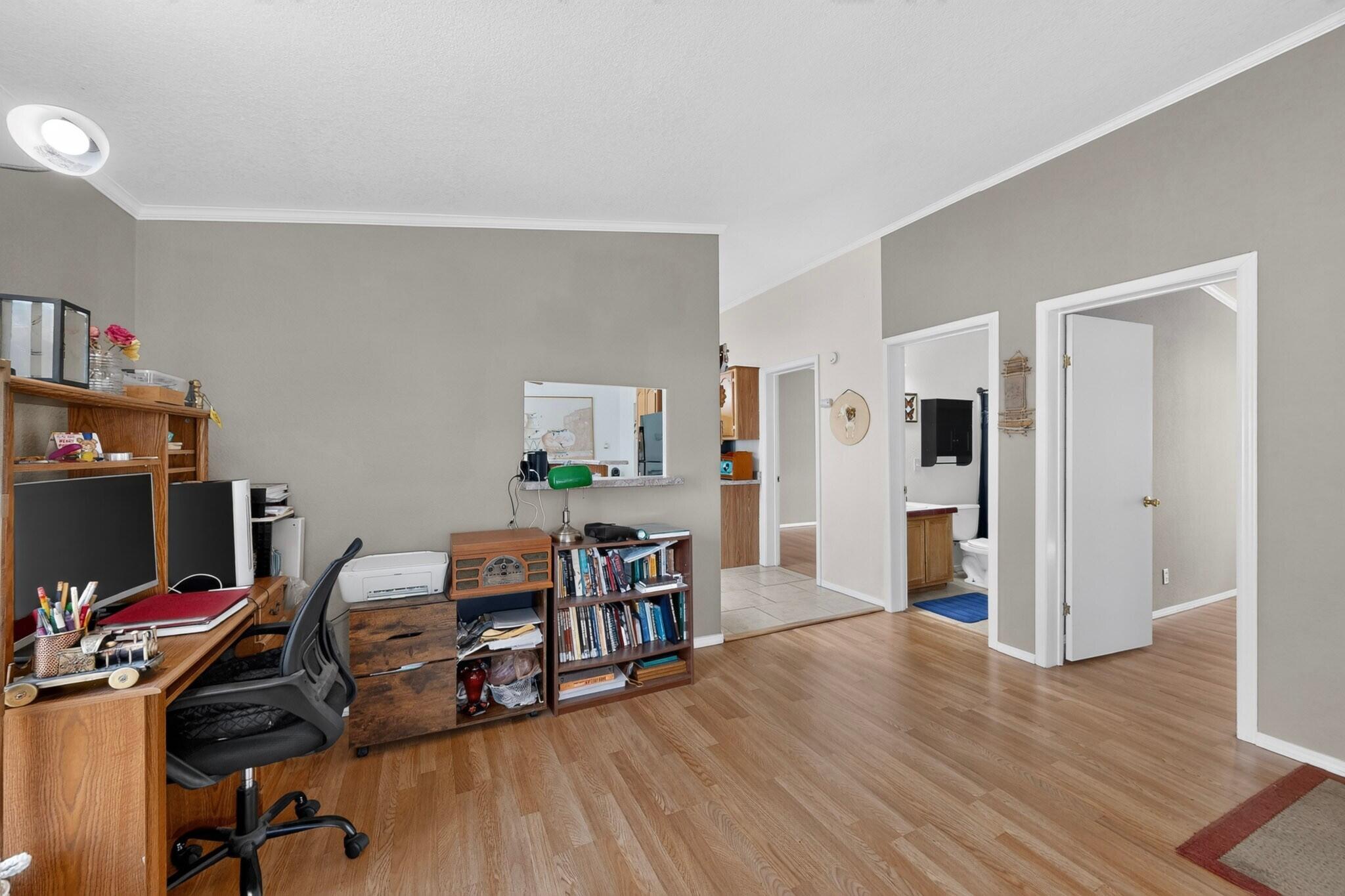 8905 Odin Road Southwest Albuquerque, NM 87121 - Photo 34 of 42 Gallery Image 34