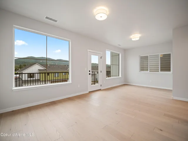 $799,000 | 997 East RR Avenue, Post Falls, ID 83854