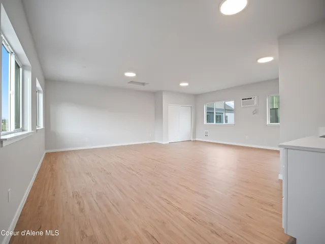 $799,000 | 997 East RR Avenue, Post Falls, ID 83854