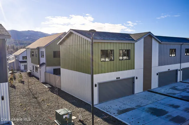 $799,000 | 997 East RR Avenue, Post Falls, ID 83854