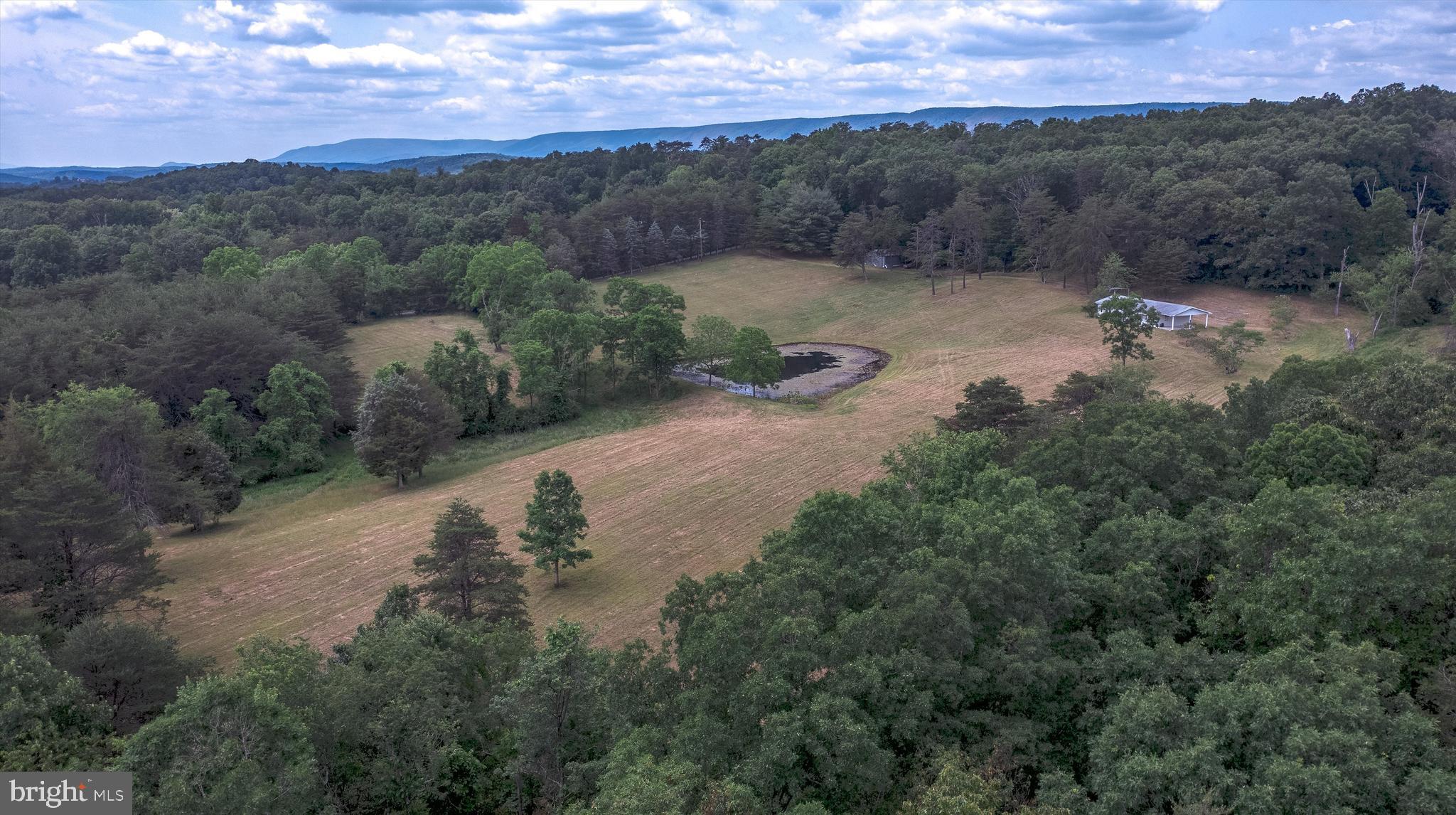 189 Murphy Road Berkeley Springs, WV 25411 - Photo 23 of 48