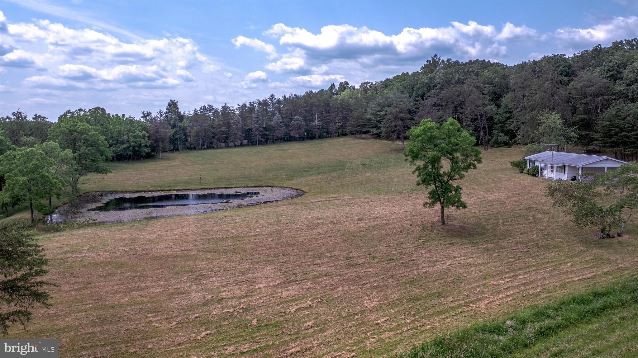 189 Murphy Road Berkeley Springs, WV 25411 - Photo 24 of 48