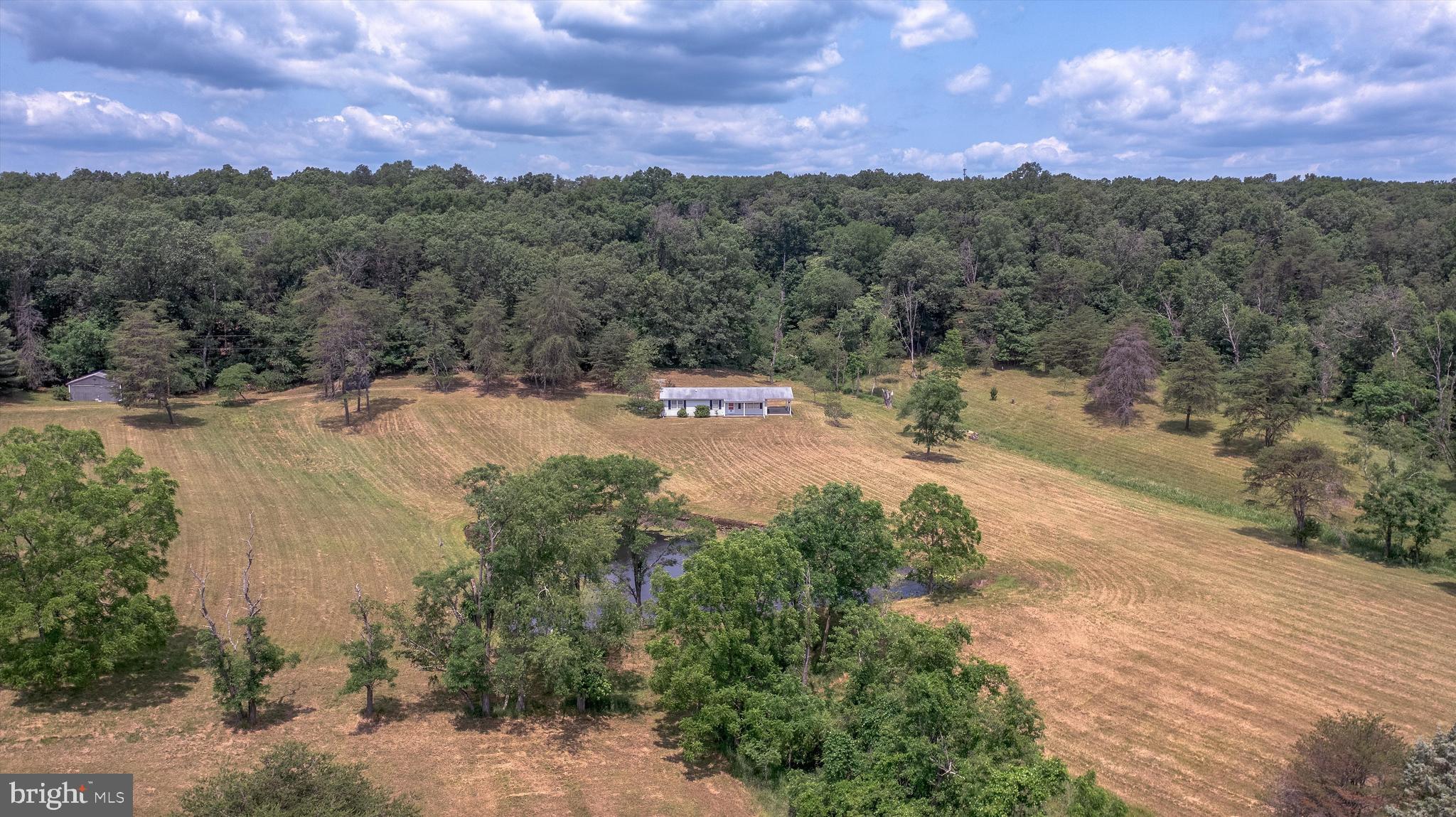 189 Murphy Road Berkeley Springs, WV 25411 - Photo 32 of 48