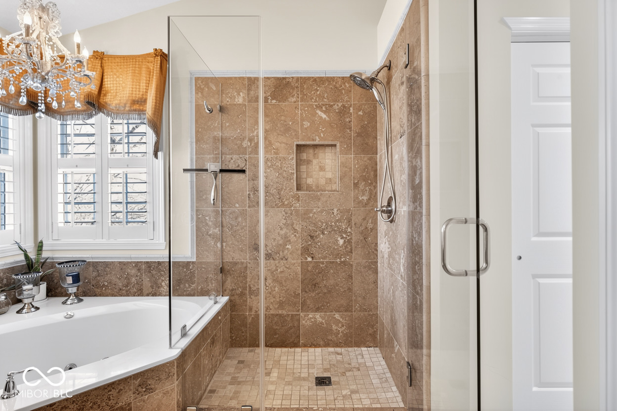 11490 Niagara Drive Fishers, IN 46037 - Photo 33 of 97