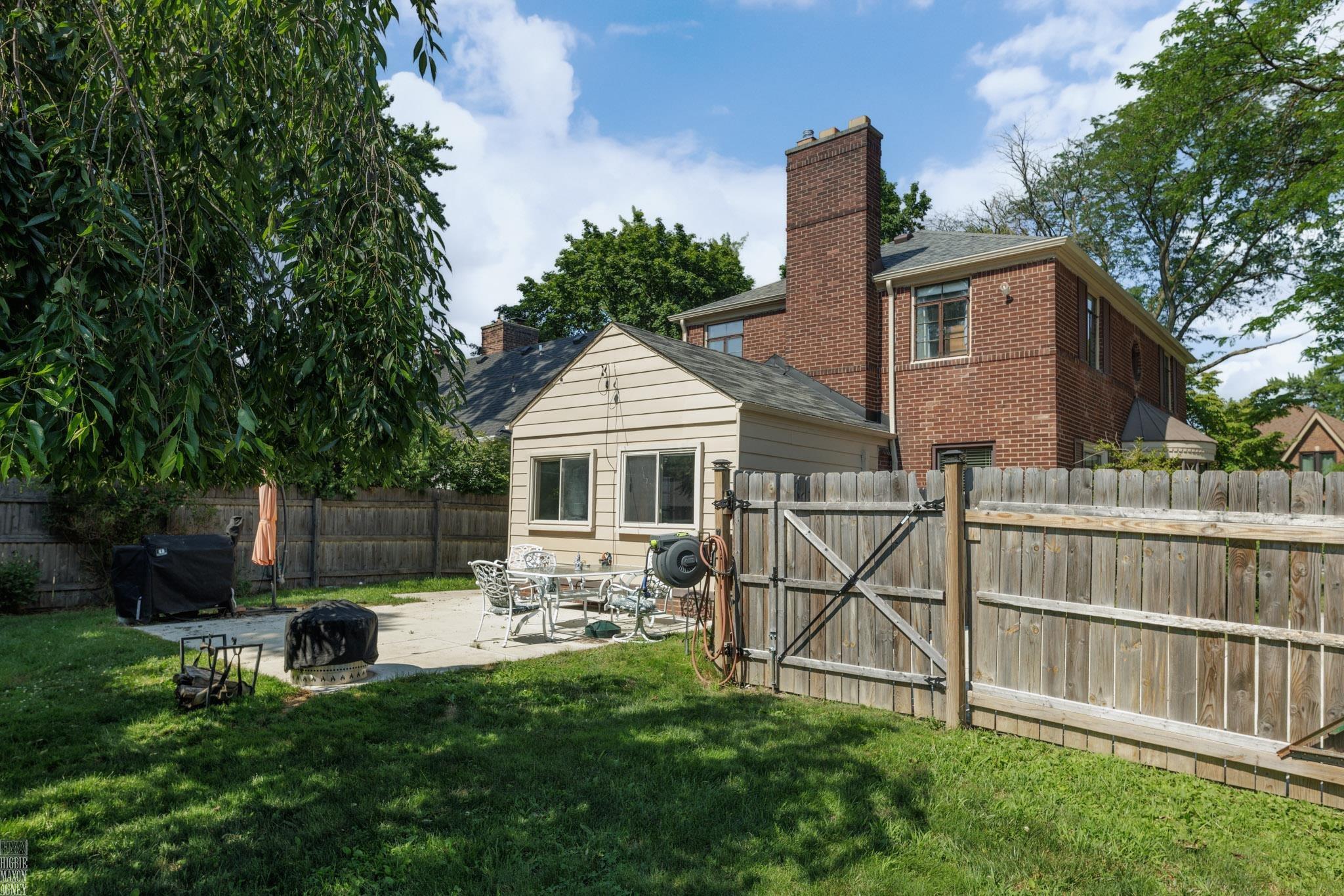 675 Fisher Road Grosse Pointe, MI 48230 - Photo 42 of 51