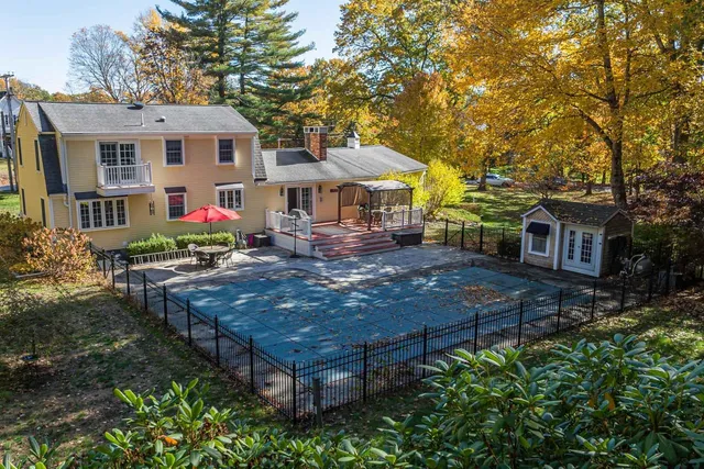 $775,000 | 142 Haverhill Road, East Kingston, NH 03827