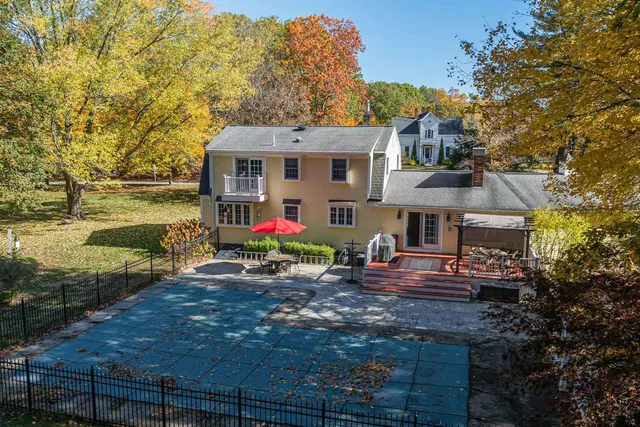 $775,000 | 142 Haverhill Road, East Kingston, NH 03827