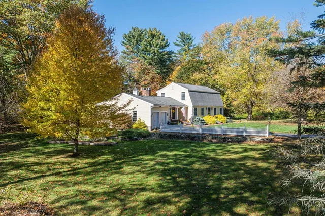 $775,000 | 142 Haverhill Road, East Kingston, NH 03827