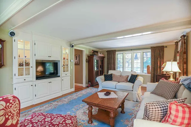 $775,000 | 142 Haverhill Road, East Kingston, NH 03827