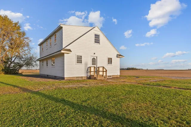 $350,000 | 29022 431st Avenue, Arlington, MN 55307