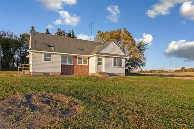 $350,000 | 29022 431st Avenue, Arlington, MN 55307