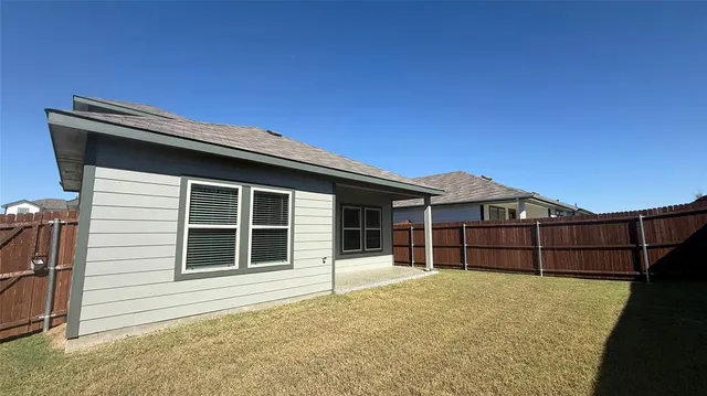 $2,349 | 213 Vitex Drive, Royse City, TX 75189