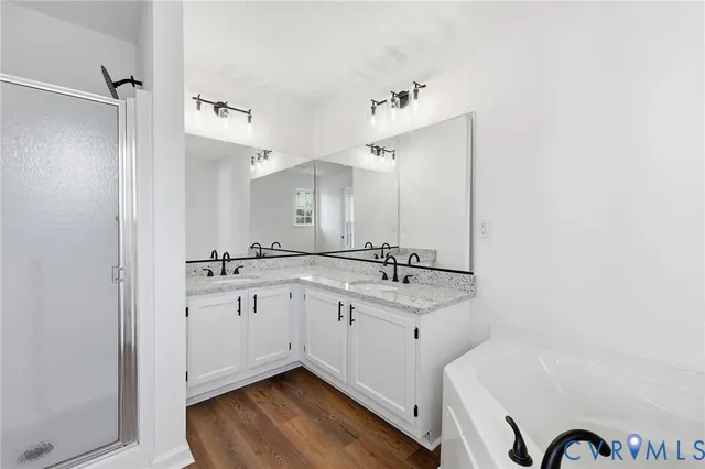 $387,950 | 725 Cobbs Point Way, Chester, VA 23836