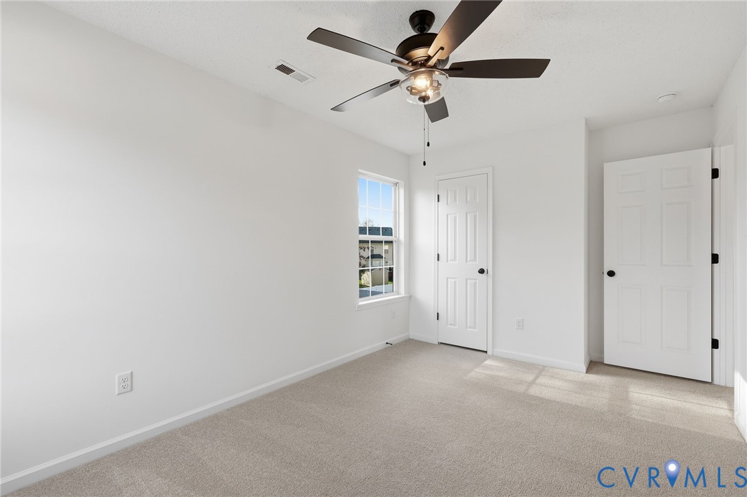 725 Cobbs Point Way Chester, VA 23836 - Photo 28 of 37