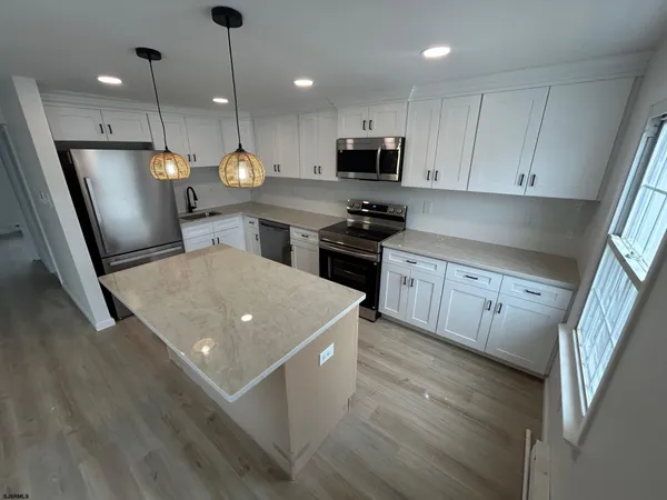 $2,900 | 3200 West Brigantine Avenue, Unit 1, Brigantine, NJ 08203