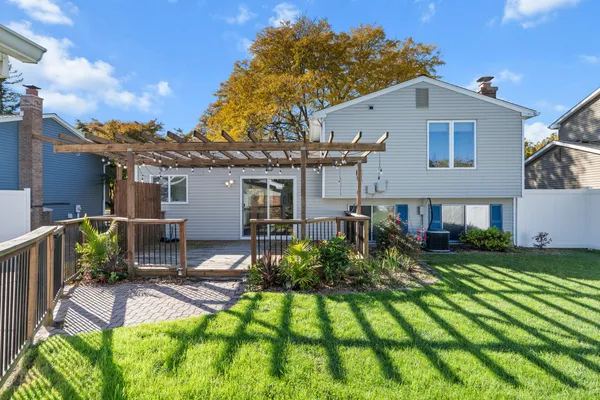 $2,700 | 230 Selkirk Street, Canton, MI 48187