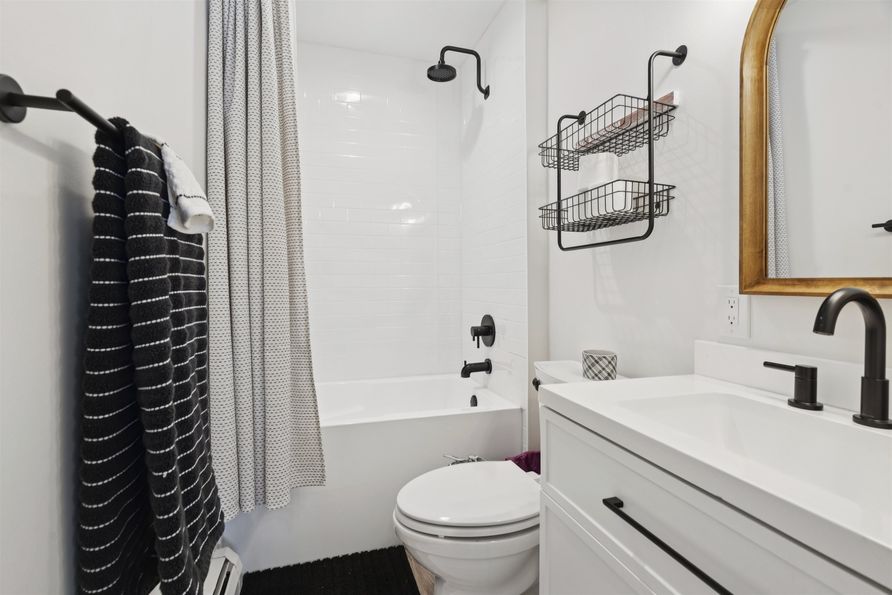 166 Holman Street Laconia, NH 03246 - Photo 19 of 48