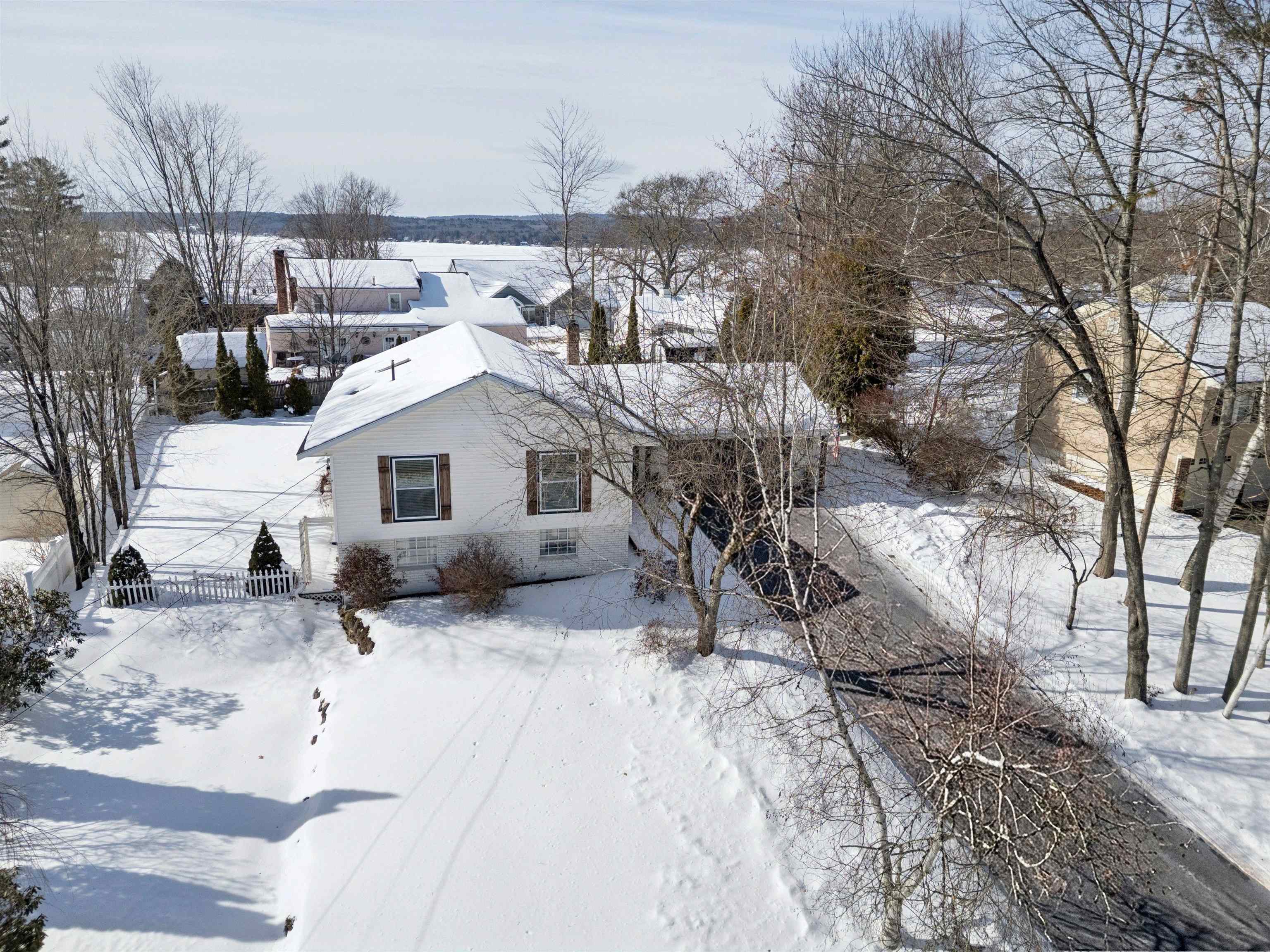 166 Holman Street Laconia, NH 03246 - Photo 34 of 48