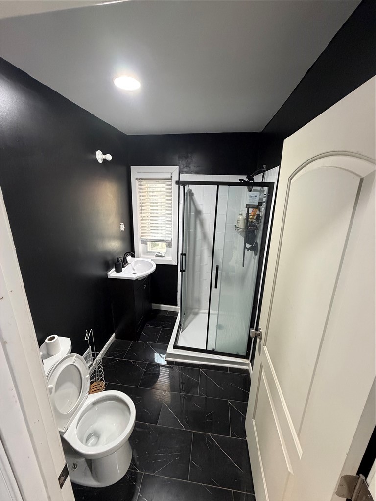 1067 Dewey Avenue Rochester, NY 14613 - Photo 15 of 35 Gallery Image 15