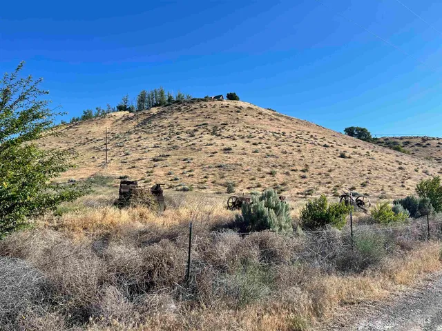 $150,000 | T B D Foothill Drive, Ontario, OR 97914