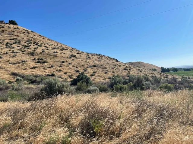 $150,000 | T B D Foothill Drive, Ontario, OR 97914