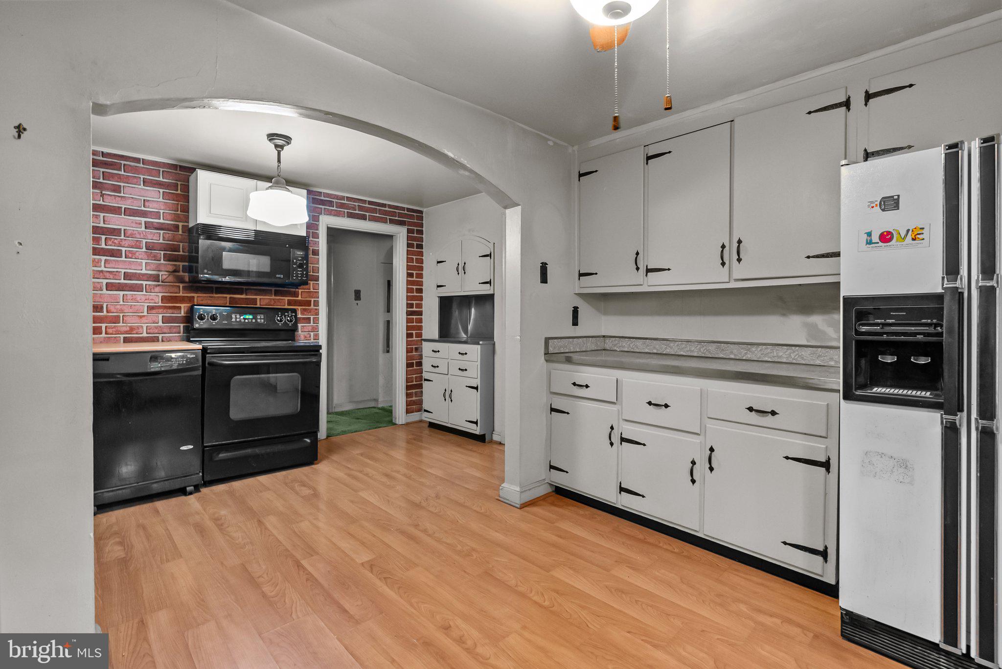 10970 Ellicott Road Philadelphia, PA 19154 - Photo 13 of 38 Gallery Image 13